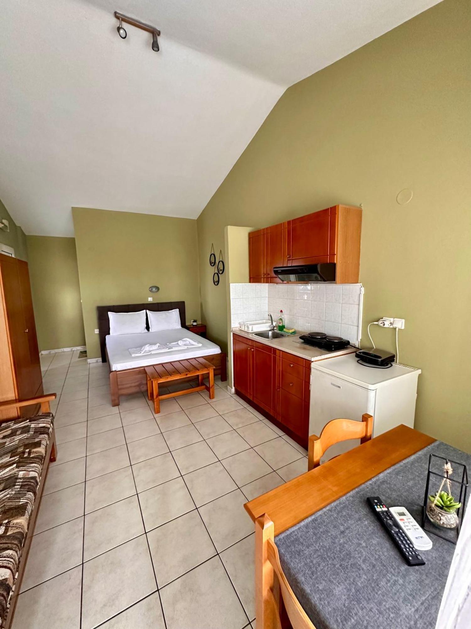 Artemis Hotel Apartments Keramoti  Ngoại thất bức ảnh
